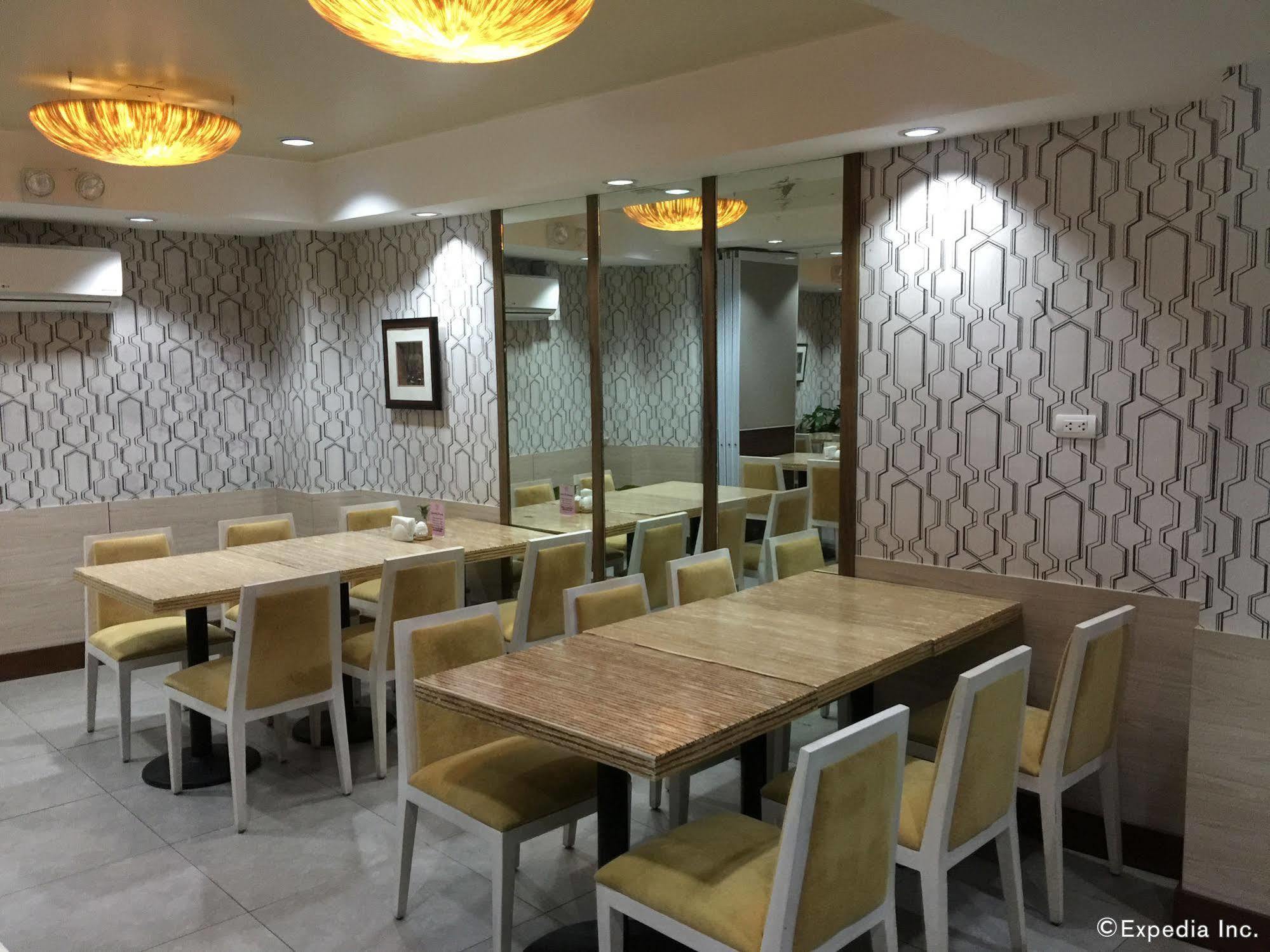Belian Hotel Tagbilaran City Exteriör bild