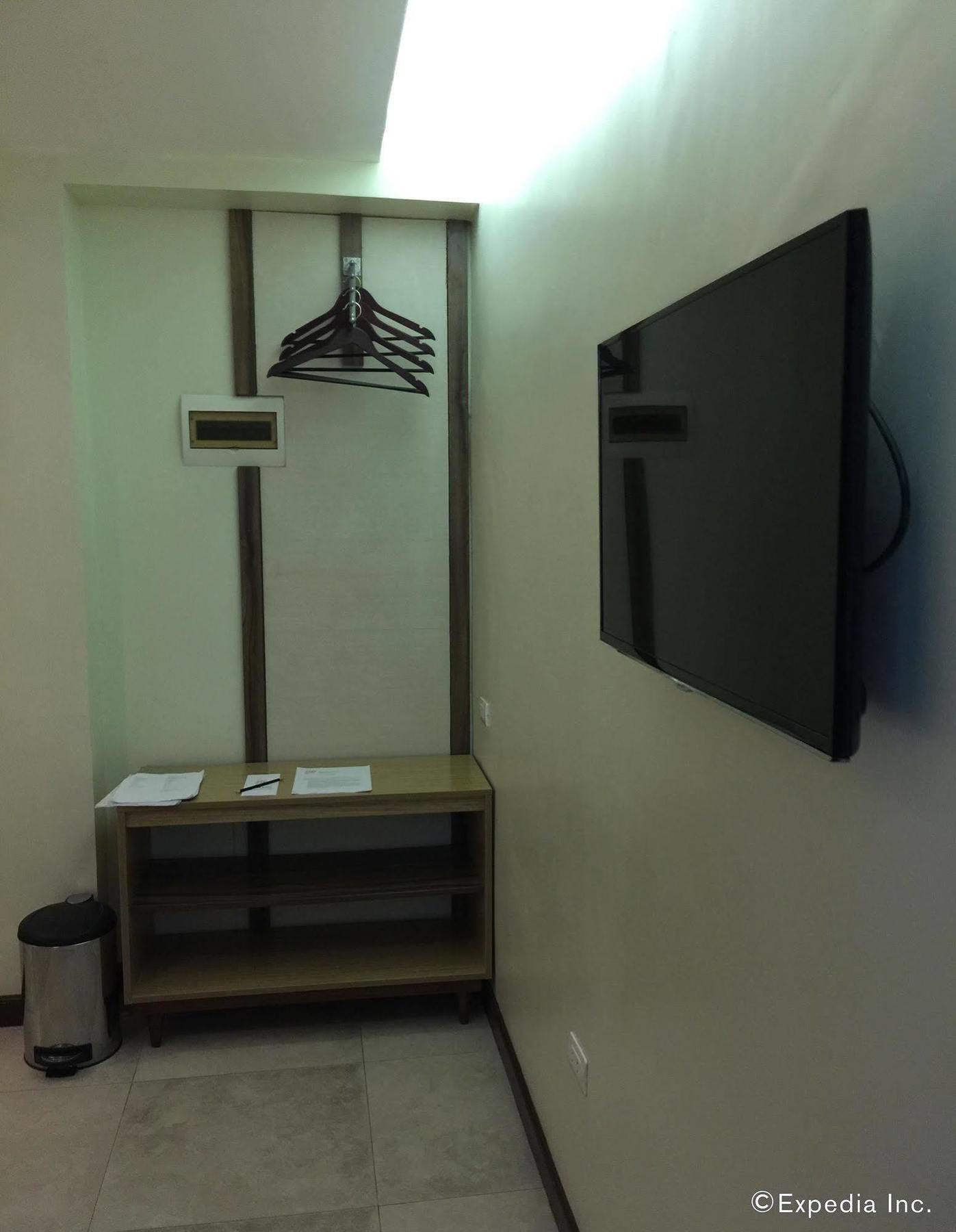 Belian Hotel Tagbilaran City Exteriör bild