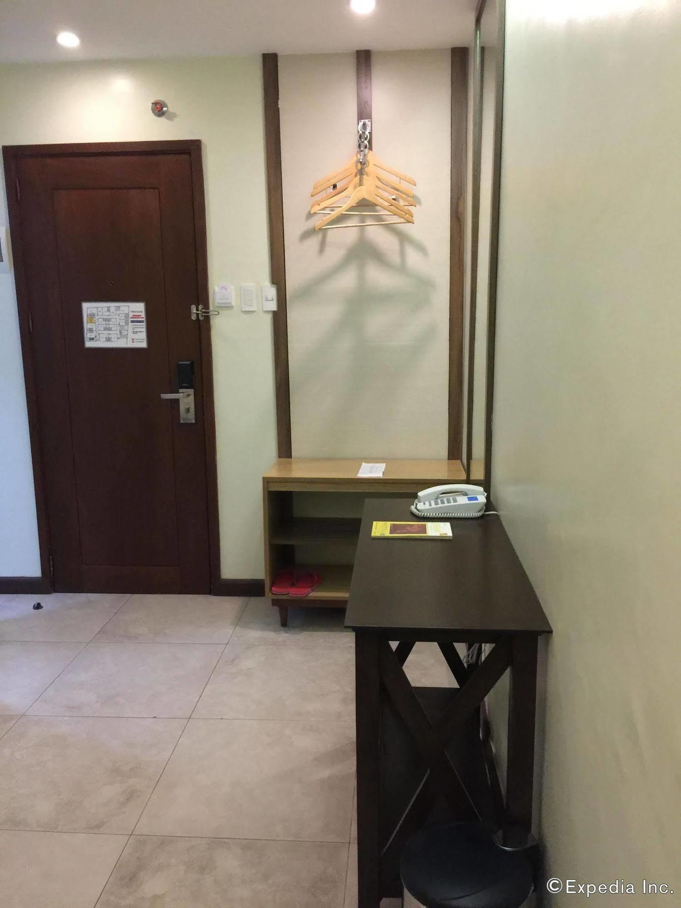Belian Hotel Tagbilaran City Exteriör bild