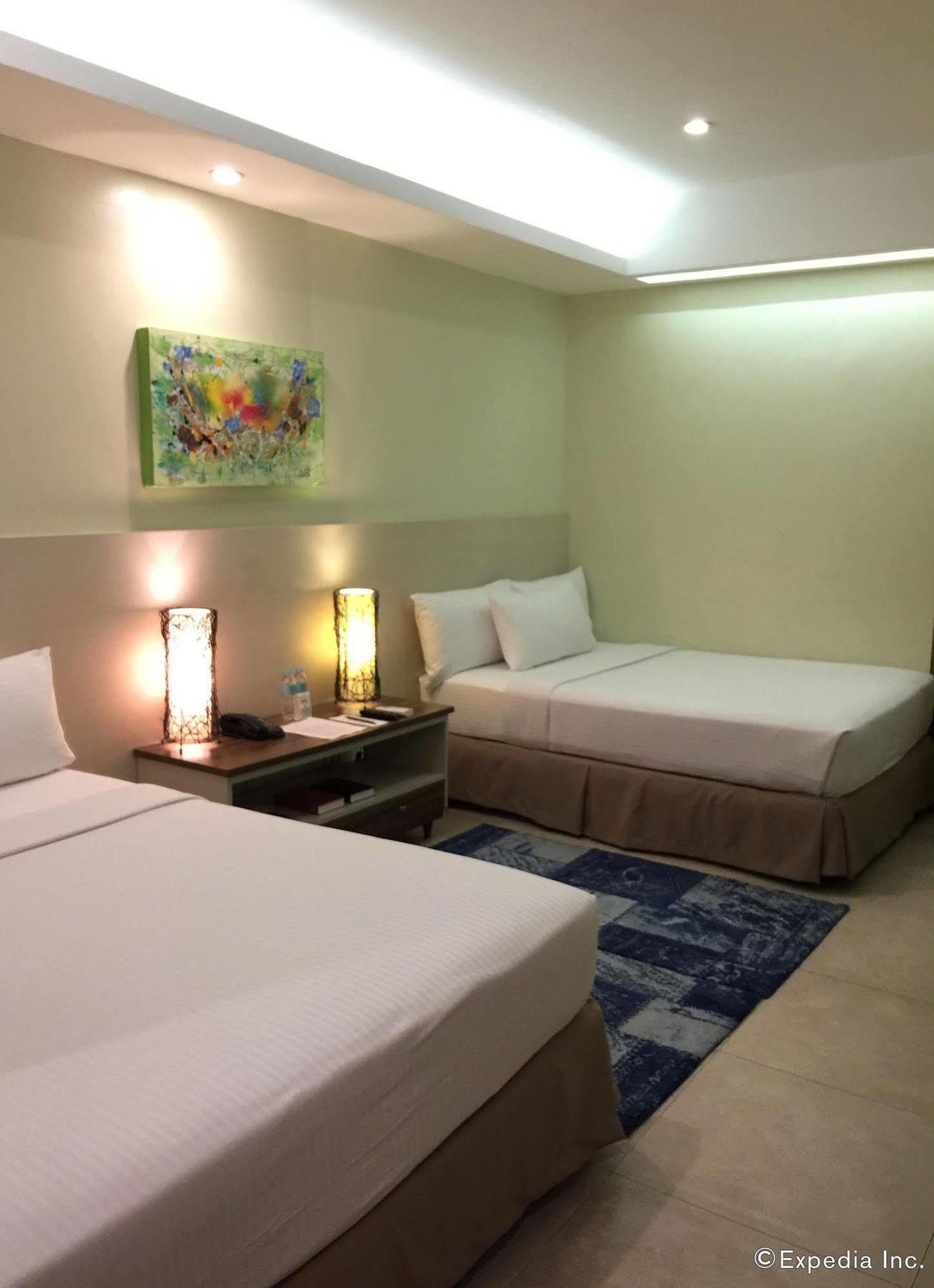 Belian Hotel Tagbilaran City Exteriör bild
